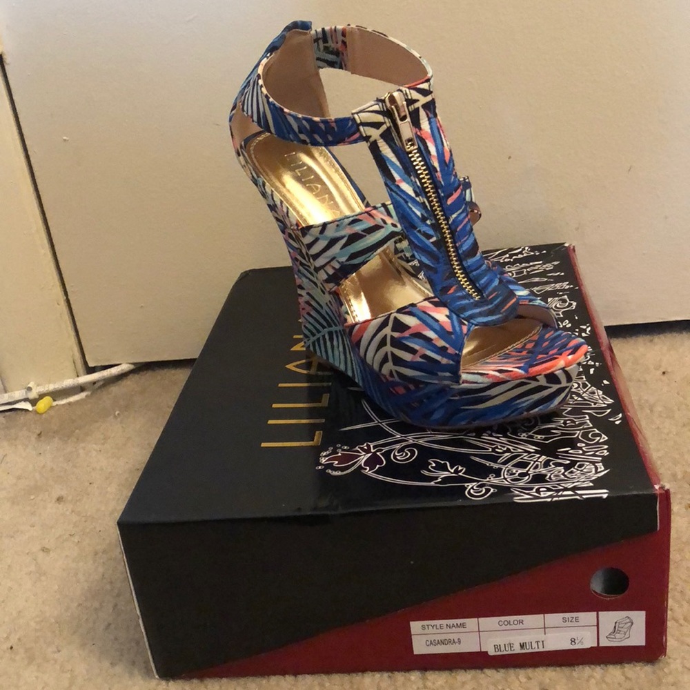 Colorful wedge heel